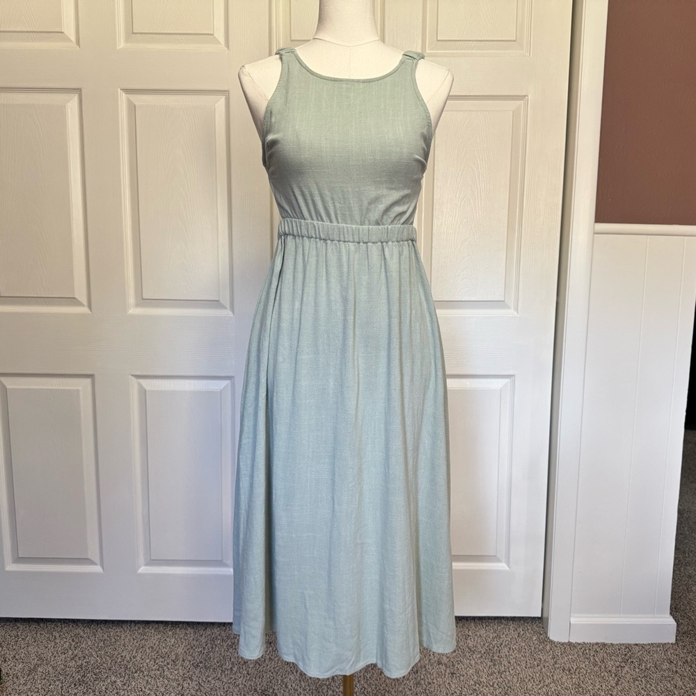NWT Altar’d State Linen Blend Cut Out Midi Dress